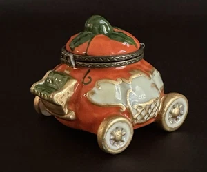Pumpkin Cinderella Story Dish 2 1/4" Porcelain Trinket Box Vintage - Picture 1 of 10
