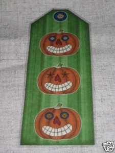 PRIMITIVE PUMPKIN HALLOWEEN LAMINATED BOOKMARK  - Picture 1 of 1