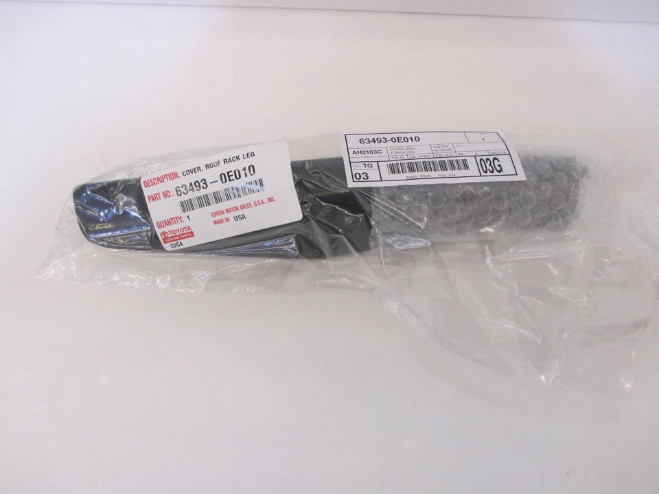 LEXUS OEM FACTORY PASSENGER REAR ROOF RACK COVER 2007-2009 RX350 2004-2006 RX330 - Image 1 of 1