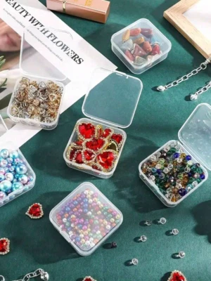 Mini cajas de almacenamiento de plástico transparente de 10 piezas para artículos pequeños, cuentas, joyas, artesanías Foto 1 de 4