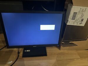 Acer V193w 19 inch VGA 1440x900 Monitor With Stand And Box