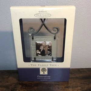 Hallmark Keepsake Ornament The Family Tree Photo Holder New In Box - Picture 1 of 3