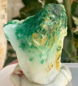 Natürliche Smaragd Kristalle mit Matrix aus Swat Pakistan, 6,55 ct Mineralienpräparat - Bild 1 von 6