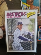 2012 Topps Archives Cloth Stickers  Robin Yount 77C-RY