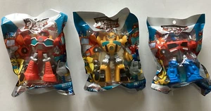 3... TRANSFORMERS RESCUE BOTS_PLAYSKOOL HEROES NEW/MINT - Picture 1 of 7