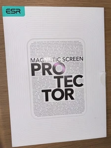 ESR magnetic screen protector for iPad Pro 11 inch and iPad Air - Photo 1/3