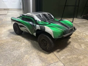 Traxxas Slash 2wd VXL *HEAVILY UPGRADED RTR*NO BATT OR CHARGER! - Picture 1 of 24