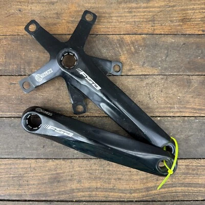 Conjunto de manivela FSA Octalink 172,5 mm SPLINE CK-600 preta spline 130 BCD corrida dupla - Imagem 1 de 4