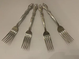 4 DINNER FORKS International Deep Silver WAKEFIELD Silverplate Flatware - Picture 1 of 3