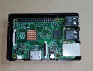 Raspberry Pi 2 Model B V1.1 mit Gehäuse, 8GB SD, Raspberry Pi OS - Bild 1 von 7
