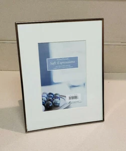 Home Trends Soft Expressions 8 x 10 Aaron Silver Picture Frame (NWD) - Picture 1 of 7