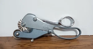VINTAGE Pink-Master PINKING SHEARS SCISSORS IN BOX Made In USA - Picture 1 of 7