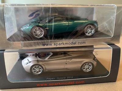 2 X SPARK 1/43 PAGANI HUAYRA CAR MODELS: 2012/2013 S3563/S3560 - Image 1 of 4