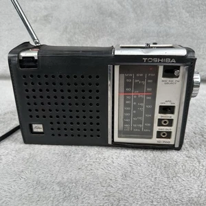 Vintage Toshiba Solid State Radio IC-700 Made in Japan TESTED WORKING! See Video - Picture 1 of 23