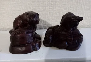 2 x Hand Made Resin Statue Ornaments Otter and Water Rat 10x9 cm Vintage - Picture 1 of 11