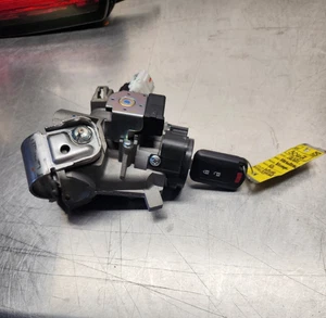 2018-2023 Mitsubishi Mirage Ignition Switch Lock Cylinder w/ Key OEM 4408A178 - Foto 1 di 8