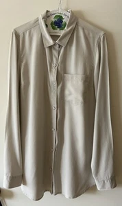 Old Navy Womens' The Classic Button Down Shirt, Tencel ~ LT ~ Light Gray, EUC - Picture 1 of 9
