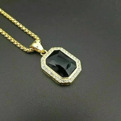 Colgante de diamantes negros radiantes de plata de ley 925 de 7,5 quilates con certificación AAA de 7,5 quilates Foto 1 de 4