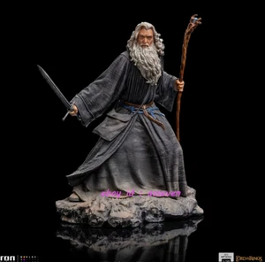 Iron Studios 1/10 Gandalf WBLOR70222-10 The Lord of the Rings Statue In Stock - Picture 1 of 4