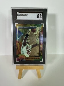 1993-94 Topps Finest Scottie Pippen #208 SGC 8 - Picture 1 of 1
