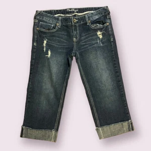 Amethyst Jeans Womens Juniors 9 Blue Denim Capri Pants Shorts Cuffed Raw Hem - Picture 1 of 8