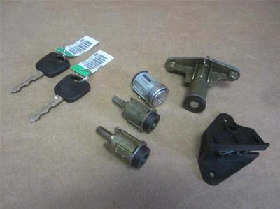 Combo Cerraduras de puerta izquierda y derecha maletero cilindro encendido Ford Mercury Valeo con llaves Foto 1 de 4