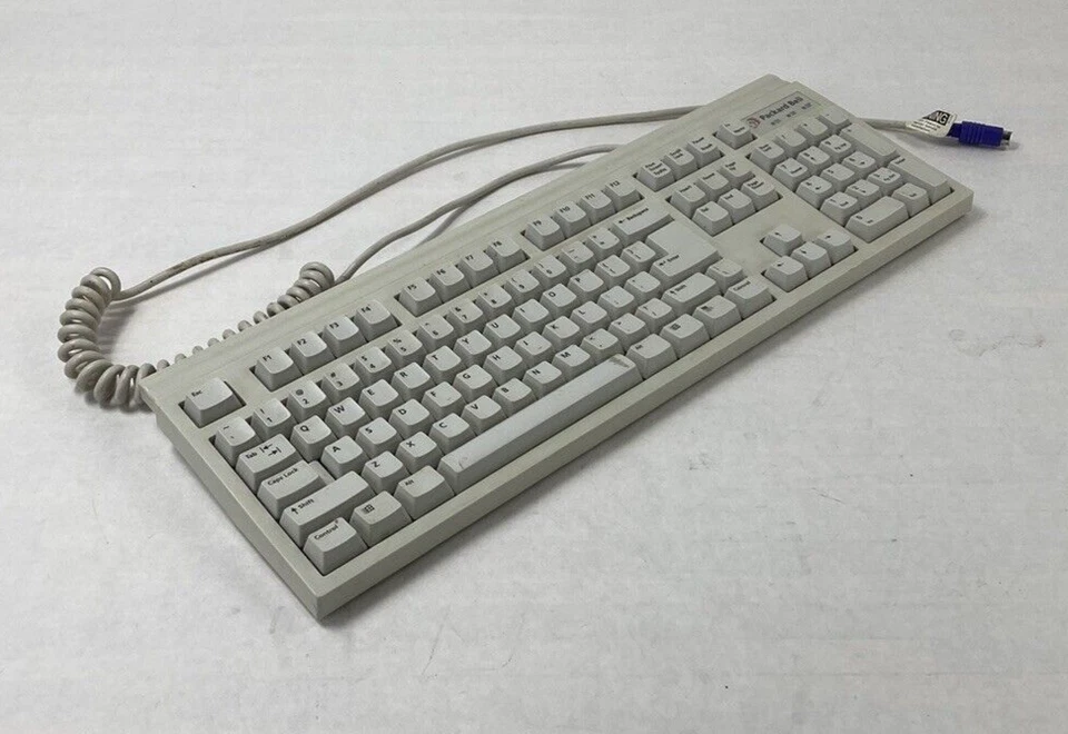 Packard Bell Model SK-2100W PS/2 Keyboard For Parts or Repair - Image 1 of 4