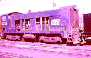 ORIGINAL KODACHROME SLIDE PENN CENTRAL DS44-1000 #8281 NEW HOPE, PA MAR. 9, 1975 - Picture 1 of 1