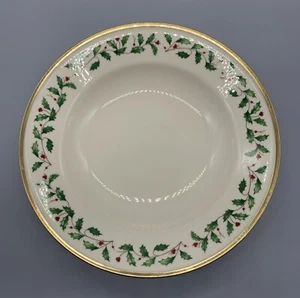 Lenox Holiday (Dimension) 10.5” Soup or Pasta Bowl Holly Berries Gold Trim - Picture 1 of 5