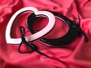 Betsey Johnson Vintage Pink Purple Black Stripe Heart Lucite Bangle Bracelet Set - Picture 1 of 8