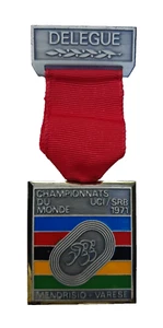 UCI WORLD CYCLING CHAMPIONSHIPS 1971 DELEGATES MEDAL / BADGE - Picture 1 of 2
