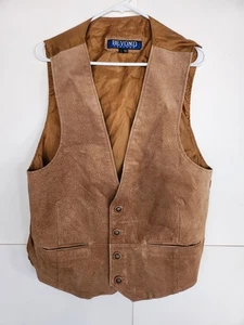 Vtg Beyond Genuine Leather Vest Large Brown Motorcycle Pockets 4-Button 2 Pocket - Picture 1 of 7
