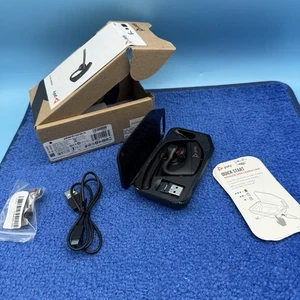 Plantronics by Poly Voyager 5200 UC Wireless Headset & Charging Case - Photo 1 sur 2