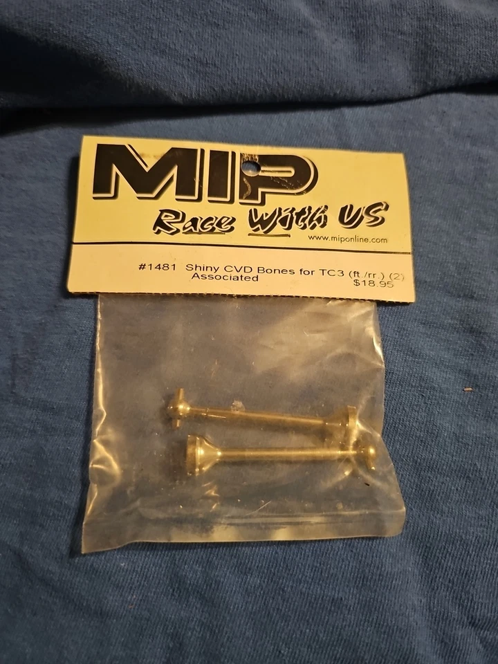 Vintage MiP 1481 Team Associated TC3 Series Shiny CVD Bones (M1) - Image 1 of 1