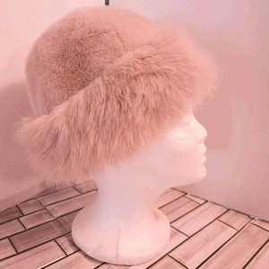 Women's Mauve Pink Faux Fur Hat Fuzzy Fluffy Plush Winter Snow Ski Cap Beanie  - Picture 1 of 12