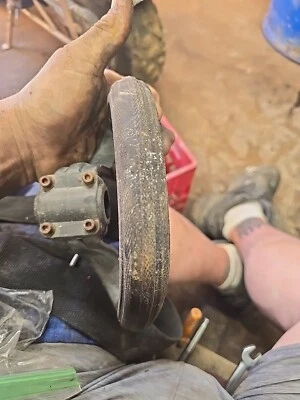 Kawazaki KG27A Trimmer Handle OEM Original 46003-T005 - Image 1 of 4