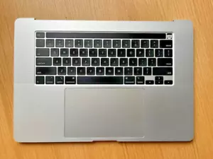 Apple Macbook Pro 16'' A2141 2019 SILVER palmrest assembly 661-13162 - Picture 1 of 7