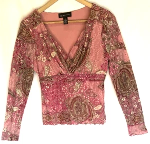 Top INC donna babydoll scollo a V taglia M pizzo paisley Whimisgoth Fairygrunge Y2K - Foto 1 di 16