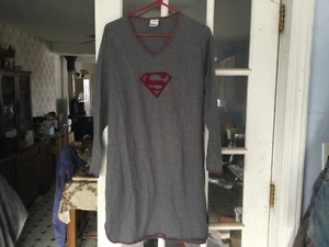 Girl/youth SUPERMAN Grey w/maroon Night/Sleep Shirt Size SMALL/MEDIUM - Picture 1 of 6