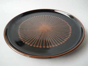 Plate φ24.5cm Japanese pottery Hasami ware HAKUSAN TOUKI Hanatenmoku Black - Picture 1 of 5