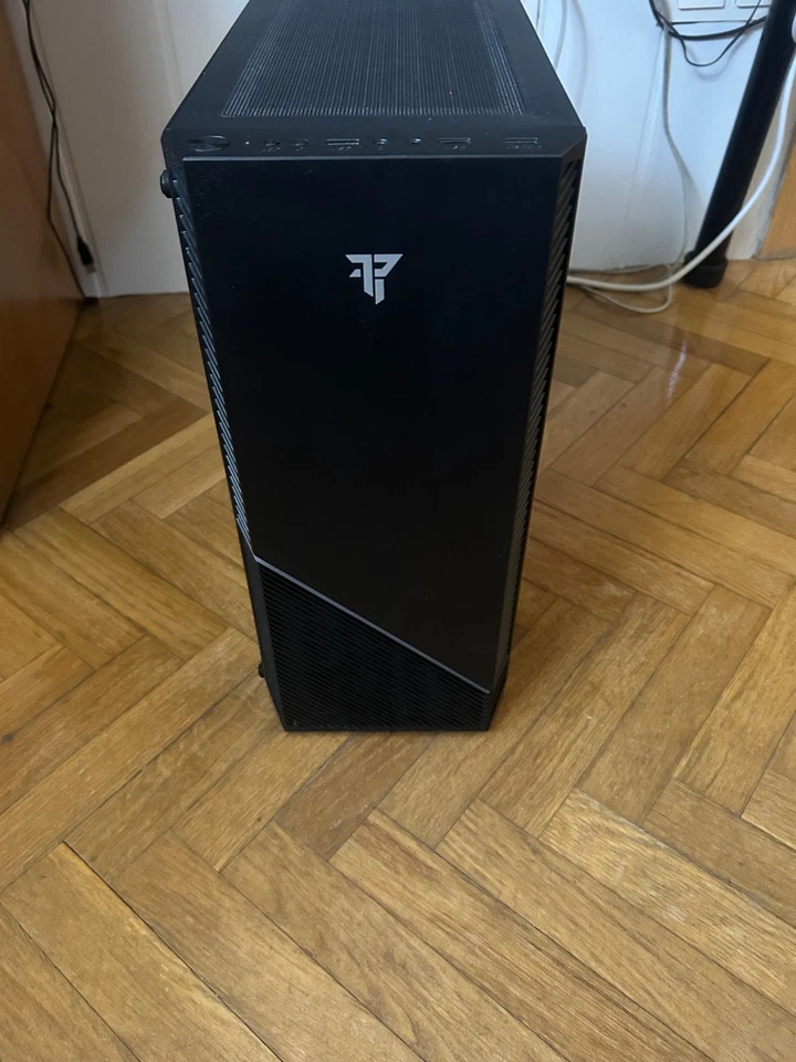 Arizone Eternal Pc AMD Ryzen 3 4300G/32GB/1TB SSD + Ratón+ Teclado. - Imagen 1 de 4