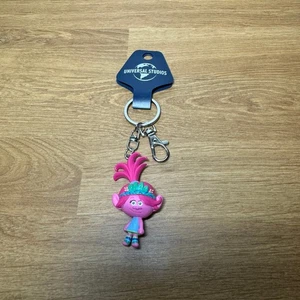 Universal Studios Trolls Poppy Keychain Theme Park - Picture 1 of 2