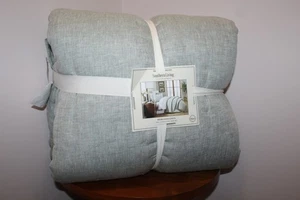 SOUTHERN LIVING HEIRLOOM LINEN QUILT SUBTLE GREEN FULL/ QUEEN SIZE - Picture 1 of 4
