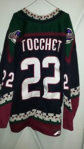 PHOENIX COYOTES Rick Tocchet game-worn 1999-00 set 1 road jersey (has wear+LOAs)