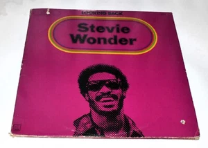 Stevie Wonder  Looking Back  1977 Motown M804LP3 Tri-Fold  Three LPs Excellent - Picture 1 of 5