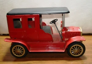 VINTAGE MADE IN JAPAN TIN CAR METAL FRICTION DRIVE 6 1/2 INCH - Bild 1 von 10