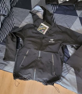Mens Black Arcteryx gore-tex jacket - Picture 1 of 1