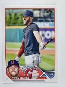 2023 Topps 213 Owen Miller Golden Mirror Image Variation SSP - Bild 1 von 2