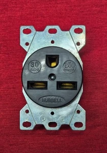 Hubbell HBL 9330, 30A, 250V, receptáculo de descarga única - NUEVO - Imagen 1 de 3