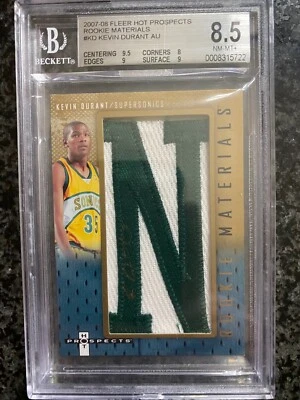 Kevin Durant 2007-08 Fleer Hot Prospects Rookie Materials BGS 8.5 Auto 10 - Image 1 of 2